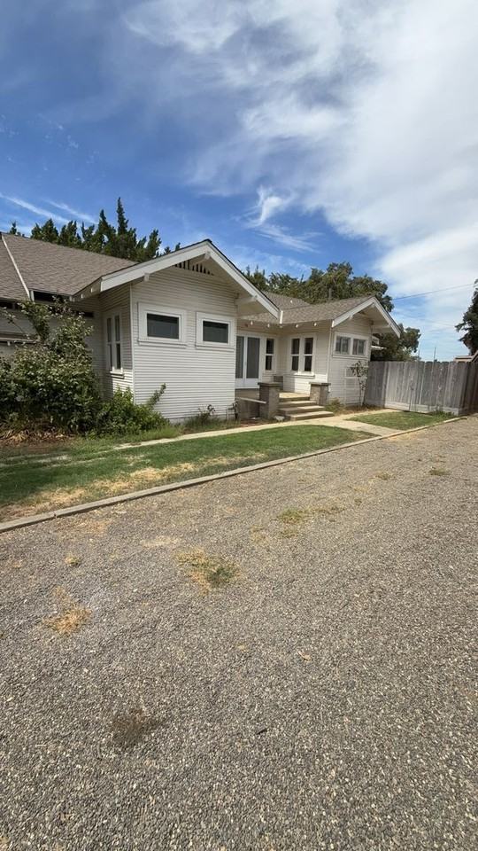 2619 Maze Blvd - Photo 3 of 28