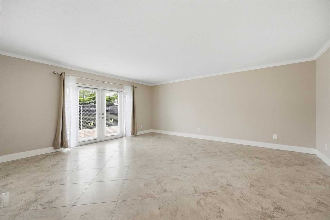 171 Golden Gate Pt - Photo 6 of 50