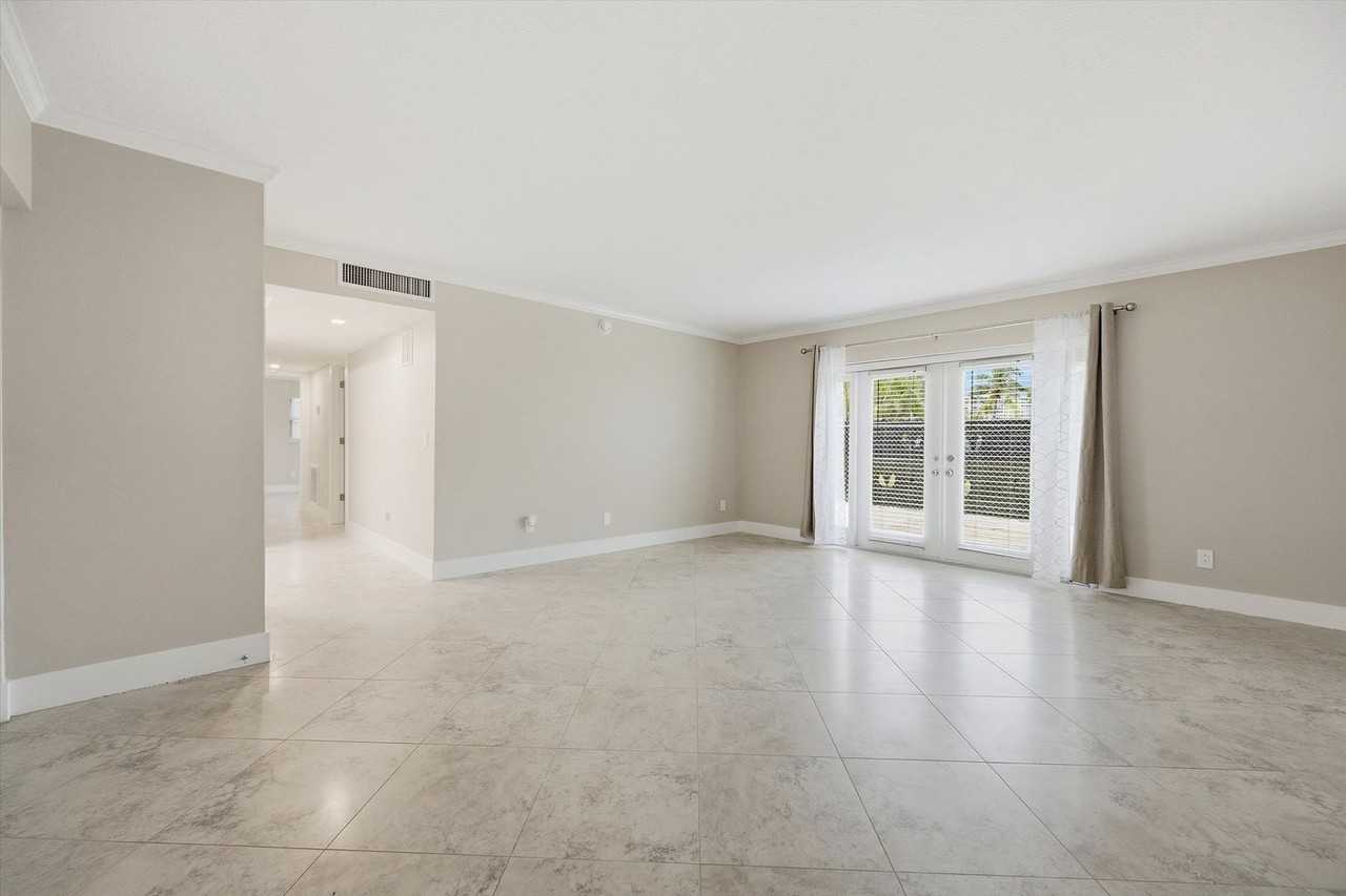 171 Golden Gate Pt - Photo 7 of 50