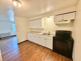 featured image of 1036 North Ave