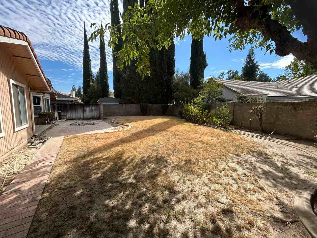 1246 Paseo Redondo Dr - Photo 4 of 32