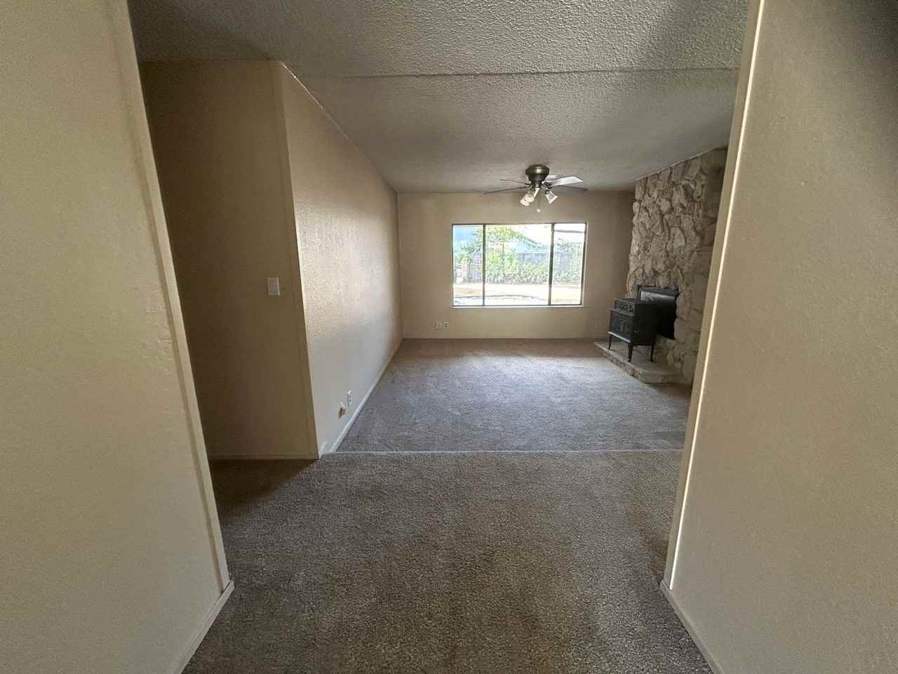 1246 Paseo Redondo Dr - Photo 5 of 32