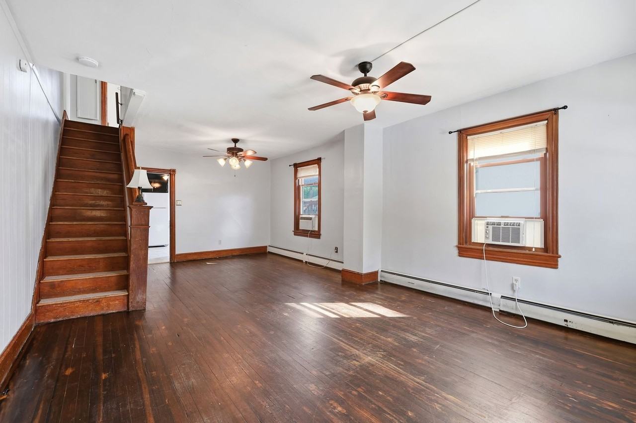 35 E Ettwein St - Photo 6 of 21