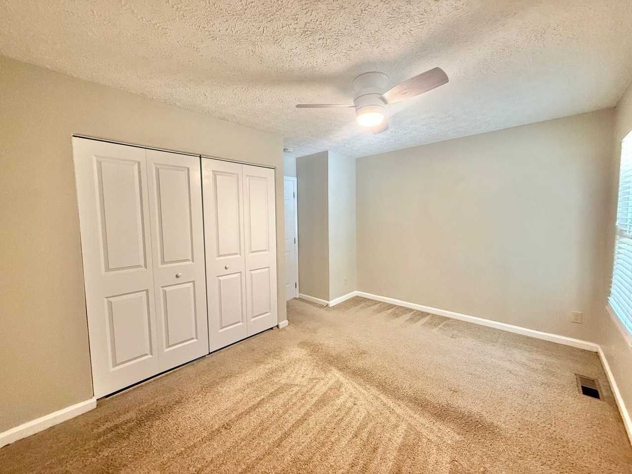 3610 Rawdon Dr - Photo 7 of 23