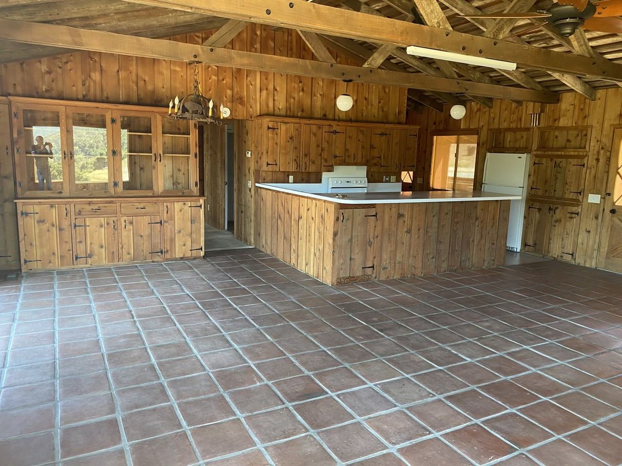 65 E Carmel Valley Rd - Photo 4 of 20