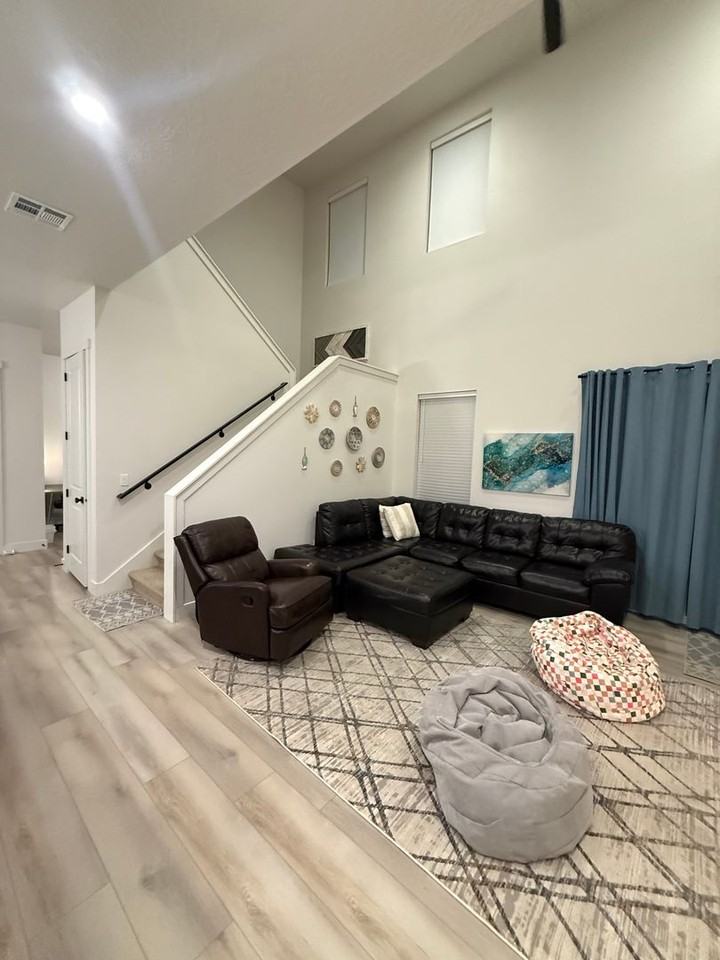 663 W Juniper Hill Dr - Photo 5 of 23