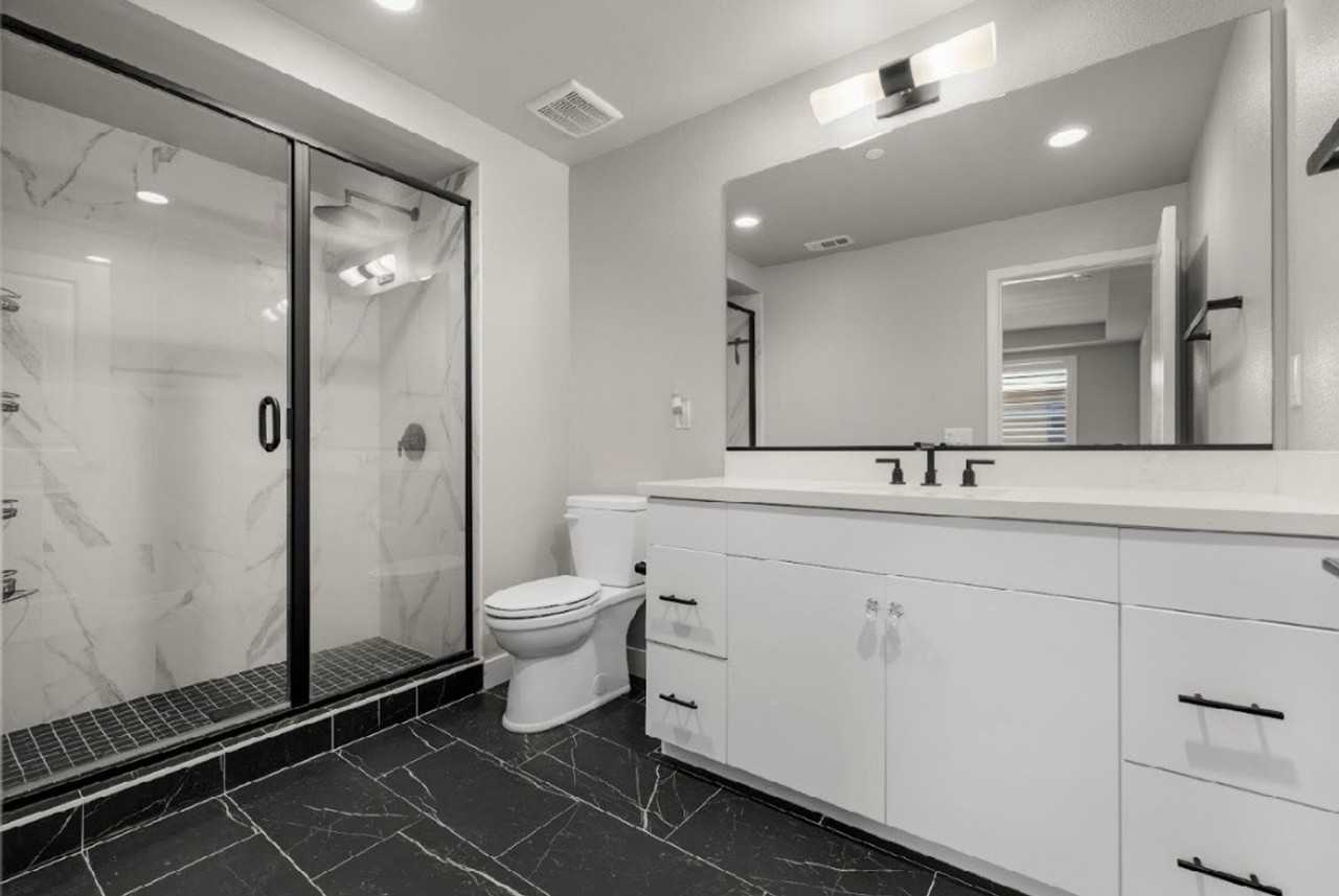 721 W Duarte Rd #B - Photo 4 of 8