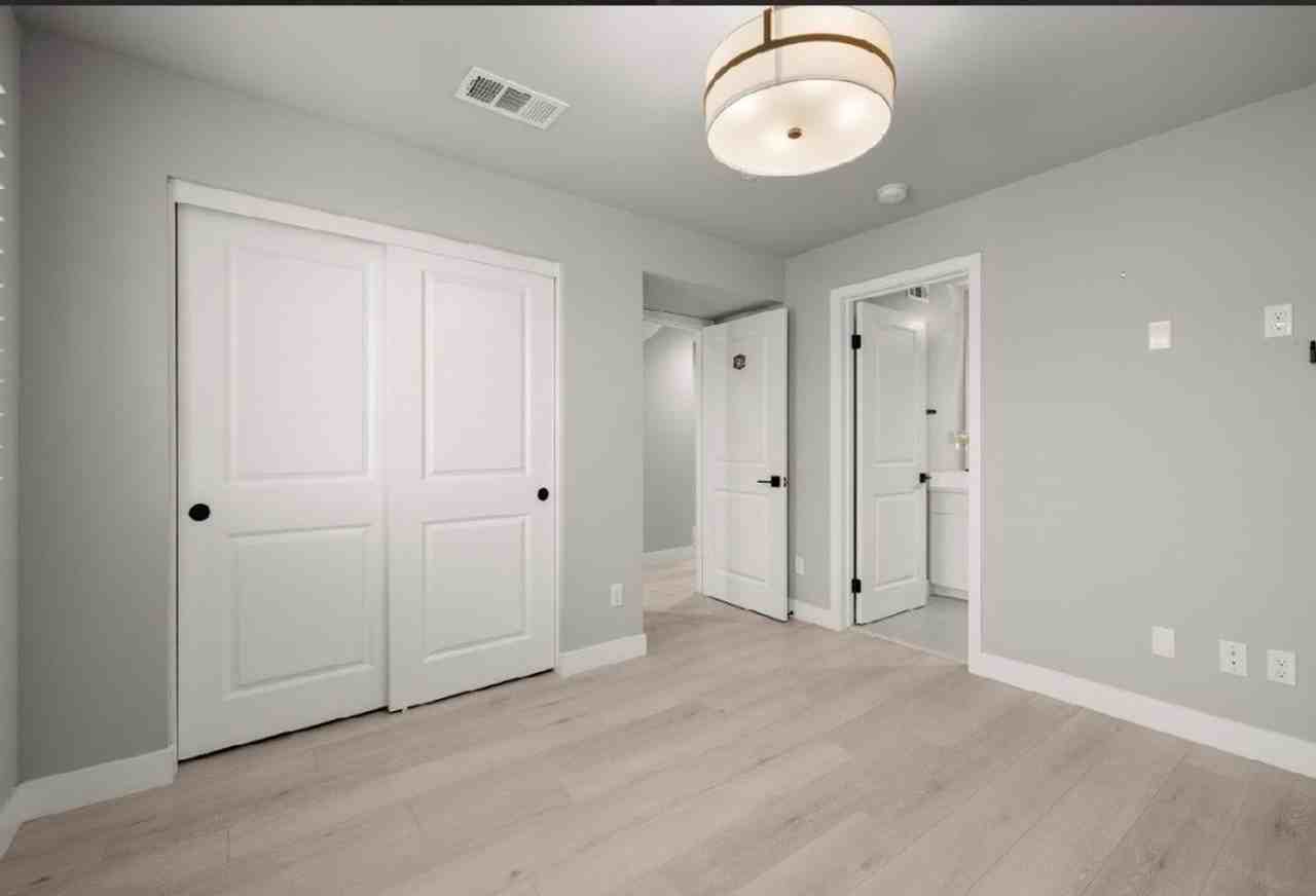 721 W Duarte Rd #B - Photo 6 of 8
