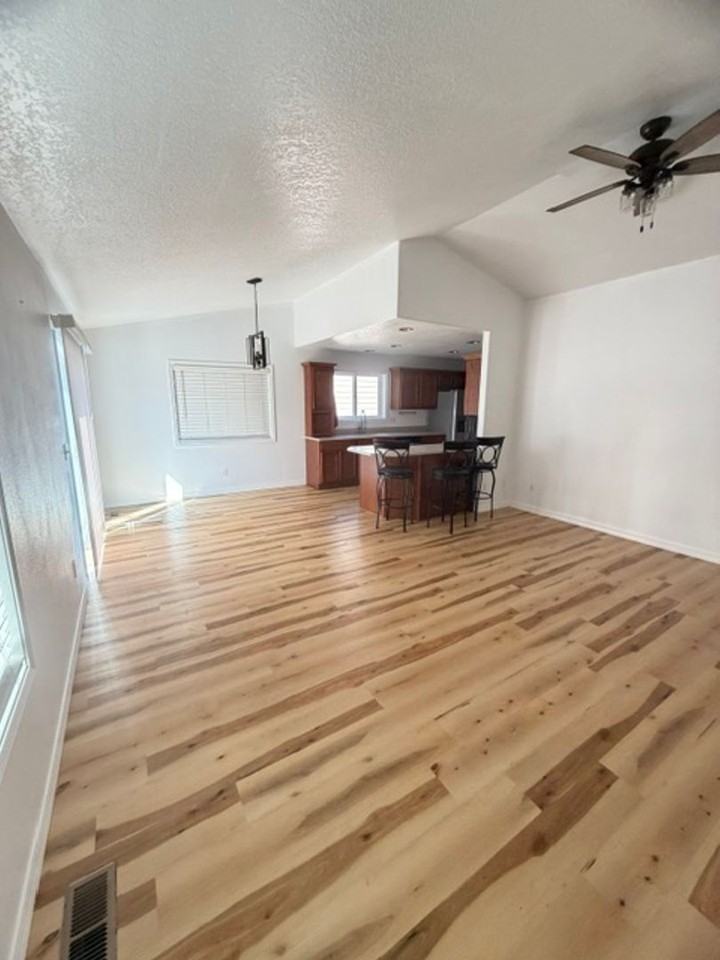 1006 Frontier Ct - Photo 7 of 24