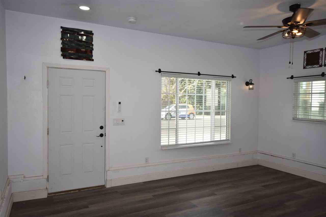 1544 Maryland Ave #A - Photo 3 of 11