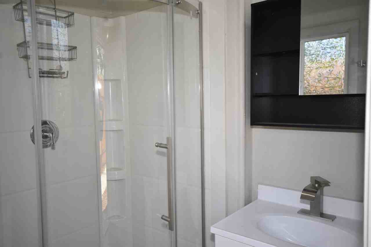1544 Maryland Ave #A - Photo 7 of 11