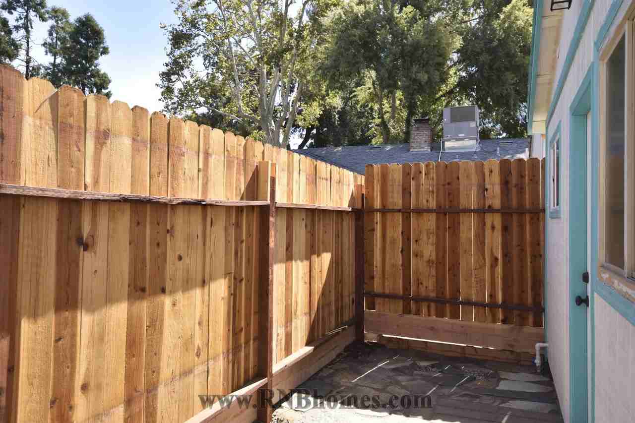 1554 Maryland Ave - Photo 7 of 8