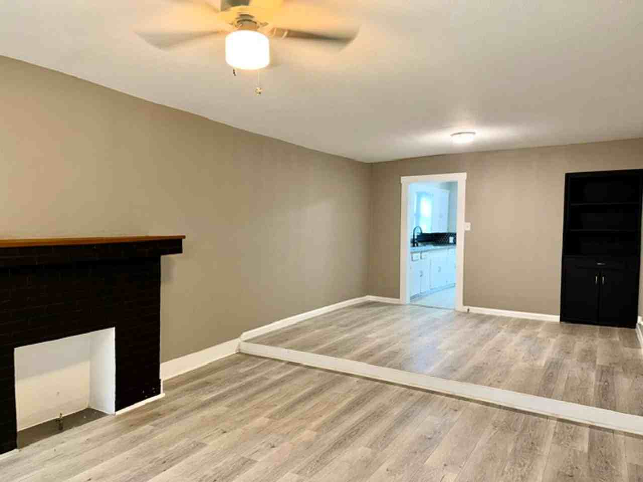 3701 N 23rd St - Photo 2 of 14