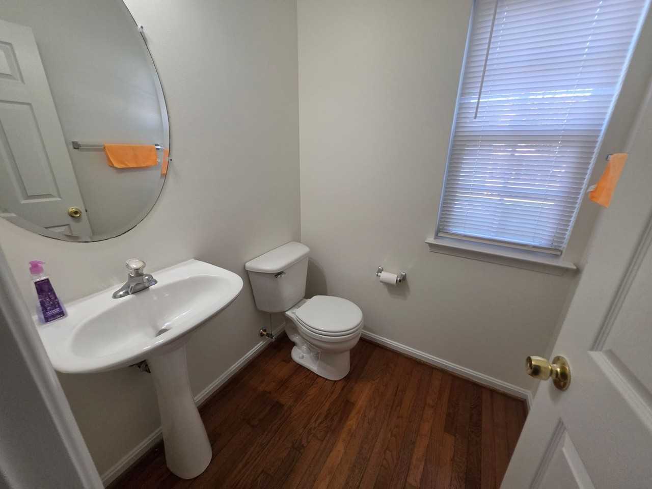 558 Windsong Dr - Photo 6 of 28