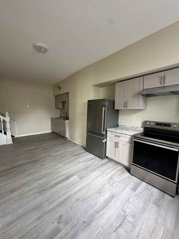 1326-1330 Washington - Photo 3 of 12