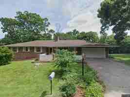 featured image of 2 Herring Dr