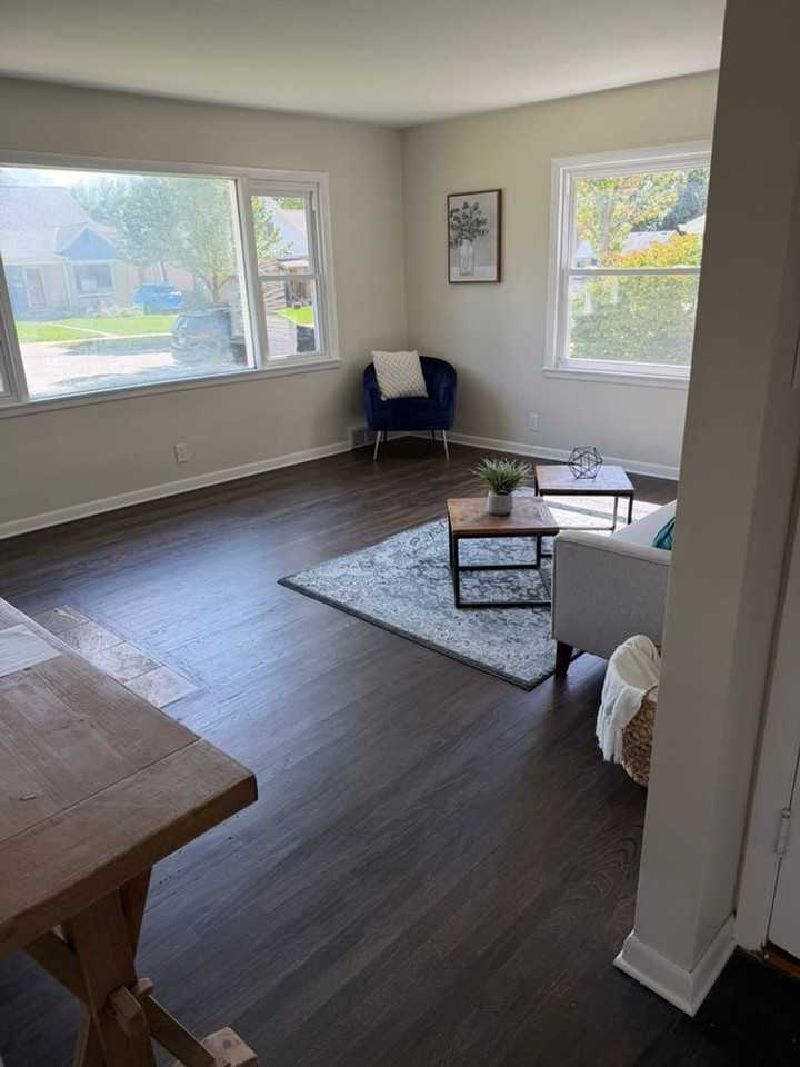 3739 N 97th Pl - Photo 6 of 19