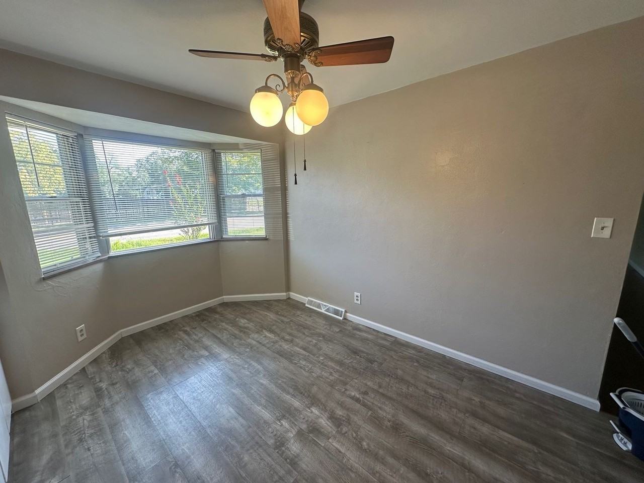 403 W Highway 50 - Photo 4 of 8