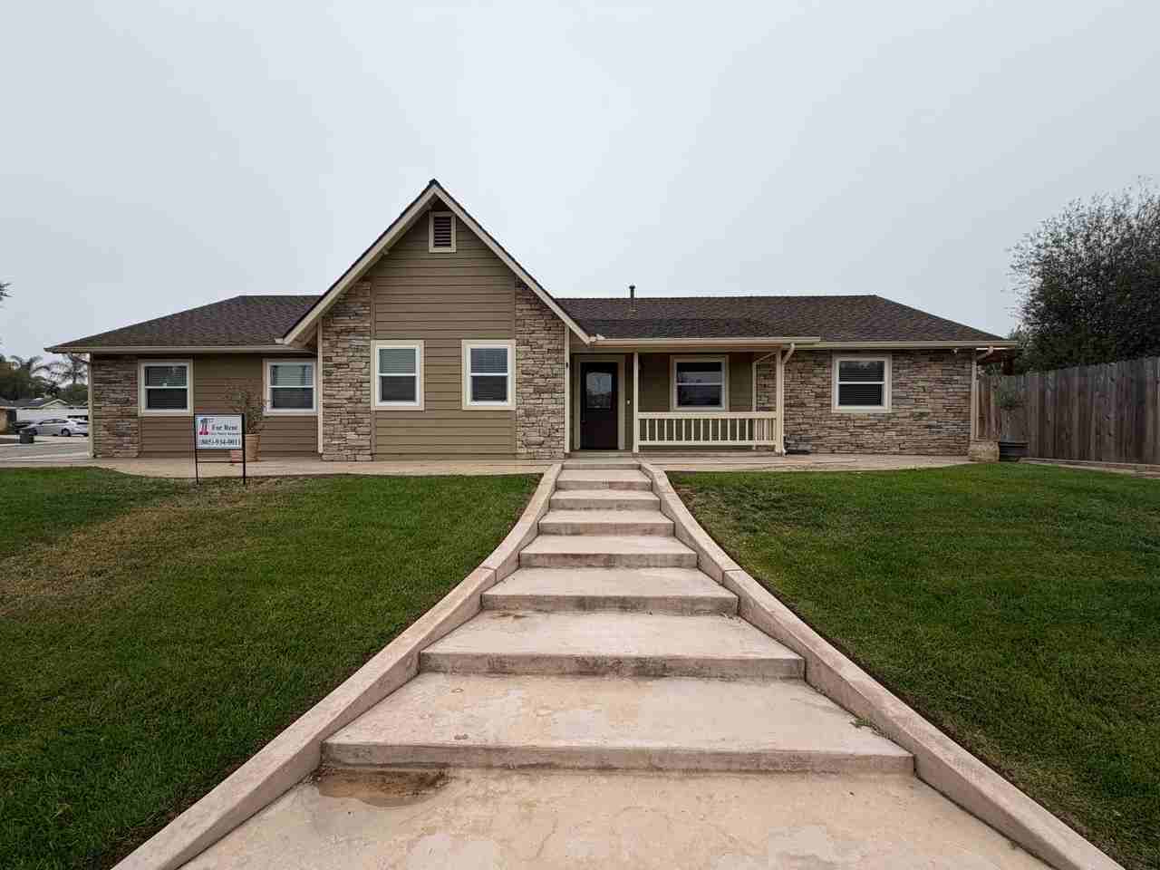 608 Hope Terrace Ct - Photo 2 of 18