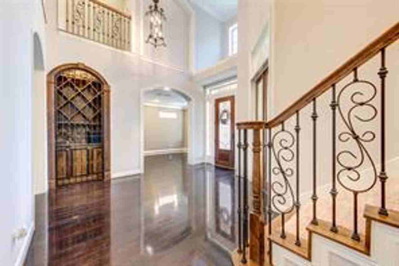 4711 Derbywood Glen Ln - Photo 2 of 33