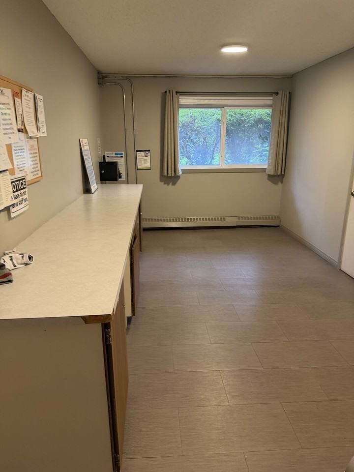 2508 17 St Sw - Photo 6 of 25