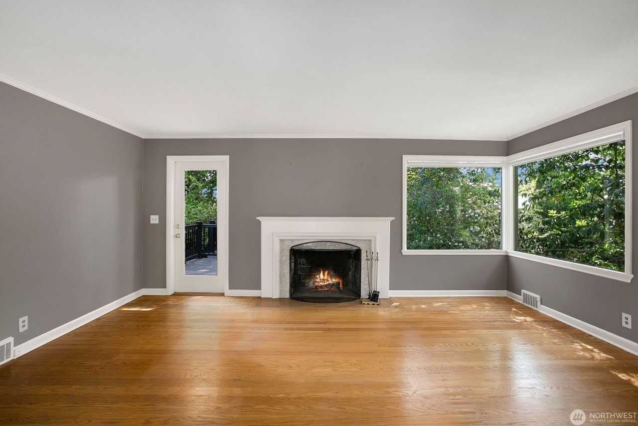 4021 Ne 60th St - Photo 4 of 28