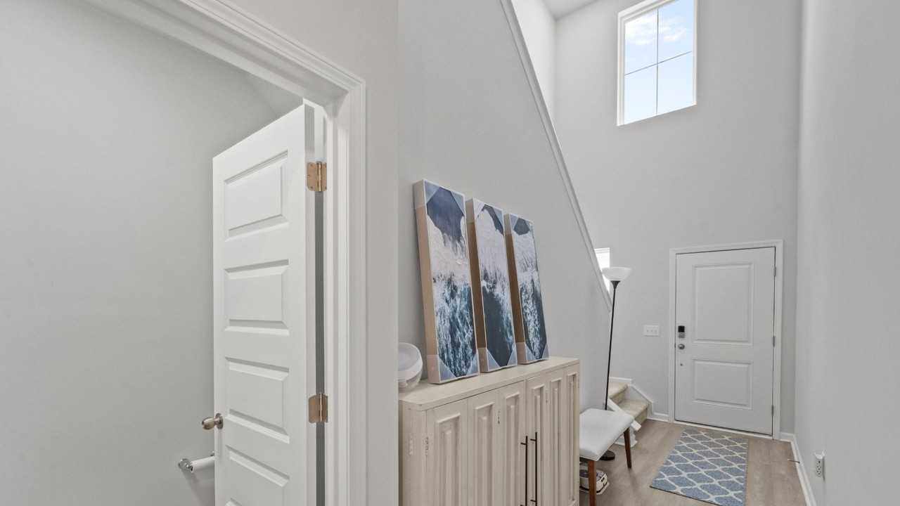 293 Lillian St - Photo 7 of 50