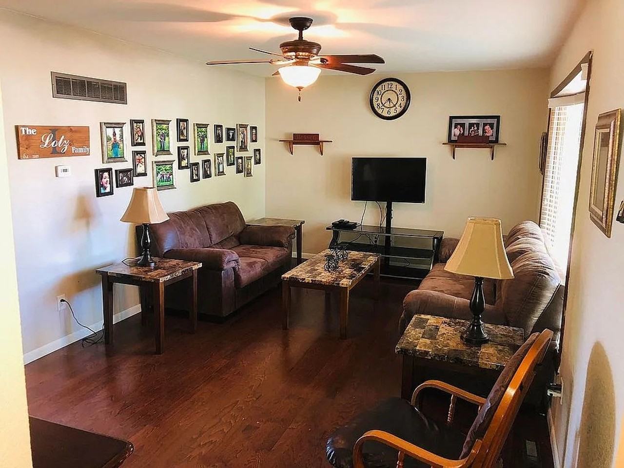 1138 E Grant St - Photo 2 of 20