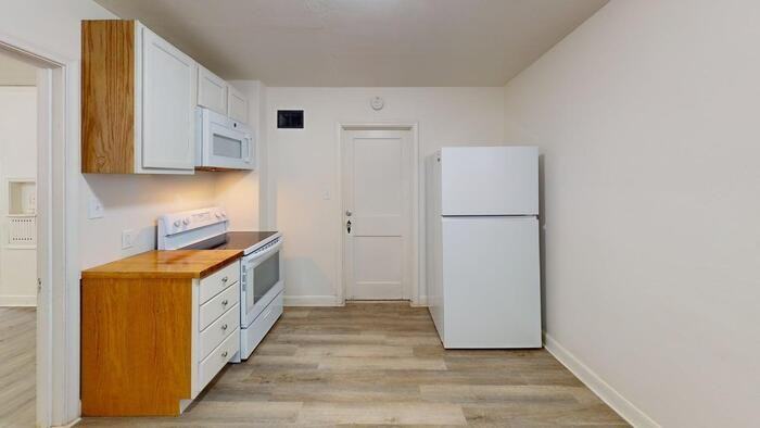 514 E Avenue E #2 - Photo 5 of 9