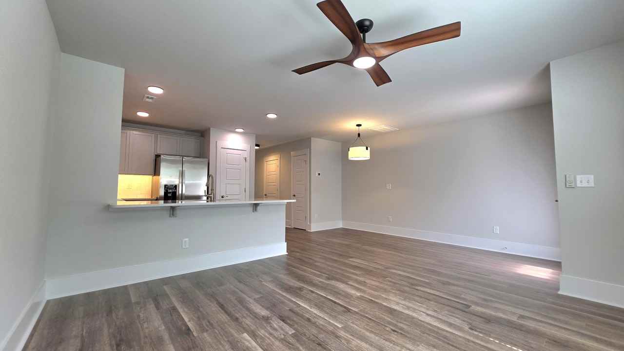 104 Cashmere Ct - Photo 3 of 48