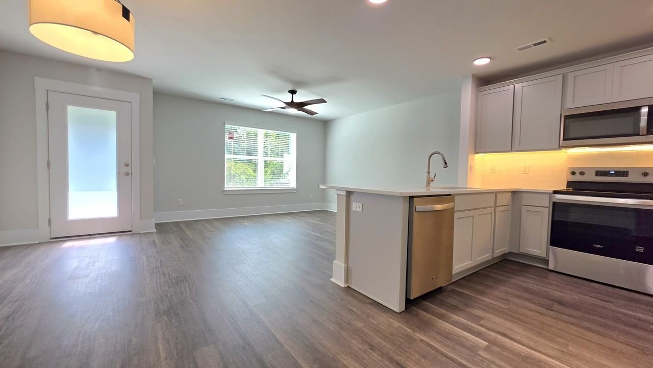 104 Cashmere Ct - Photo 7 of 48