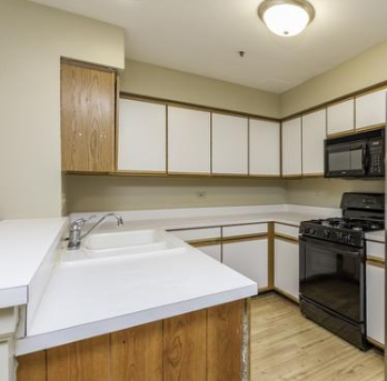 1342 Orleans Dr #1 - Photo 2 of 6