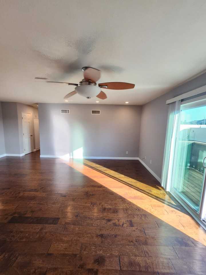 10309 Carefree Dr - Photo 5 of 22