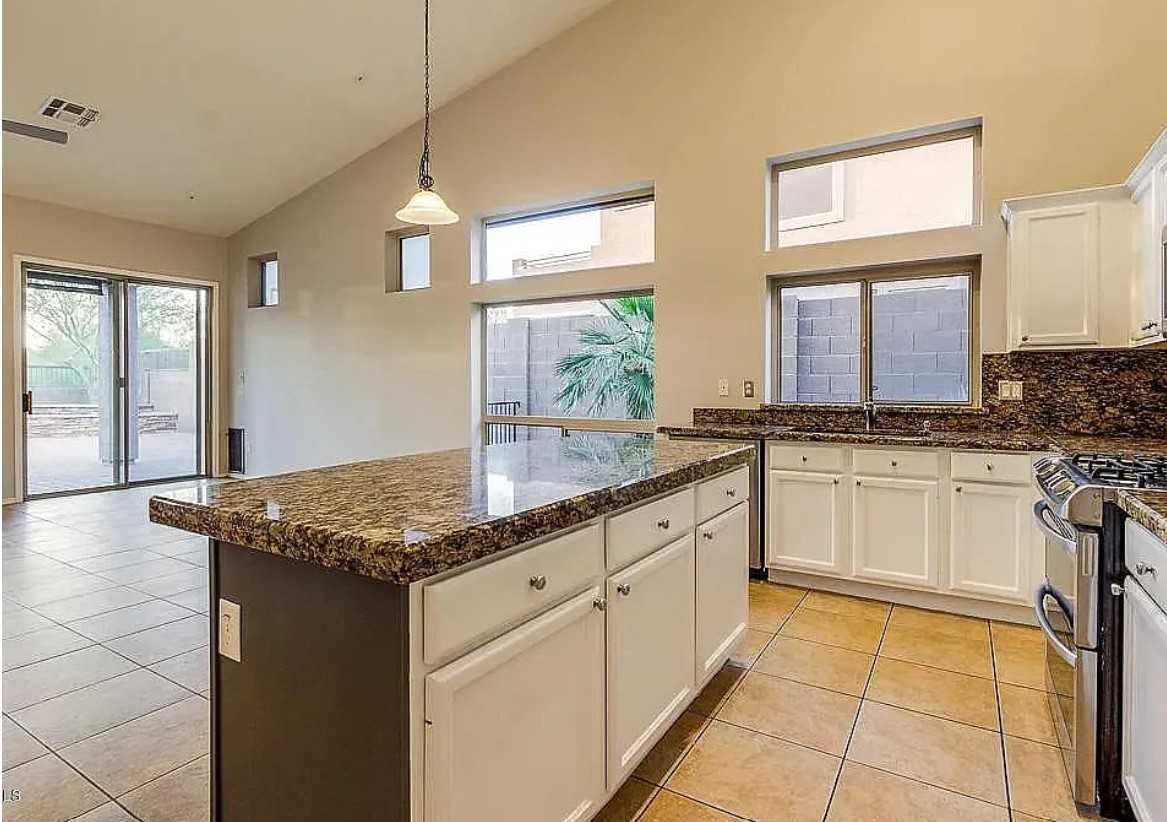 3460 N Barron #NA - Photo 5 of 20