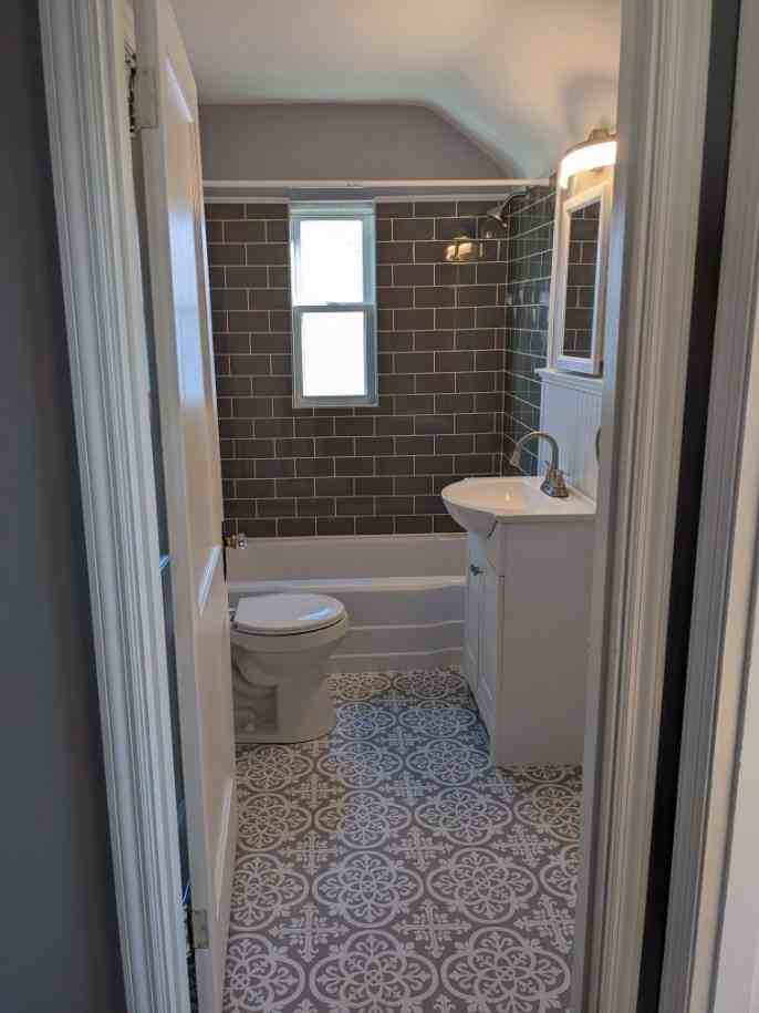 4131 Oakwood Ave #2 - Photo 4 of 19