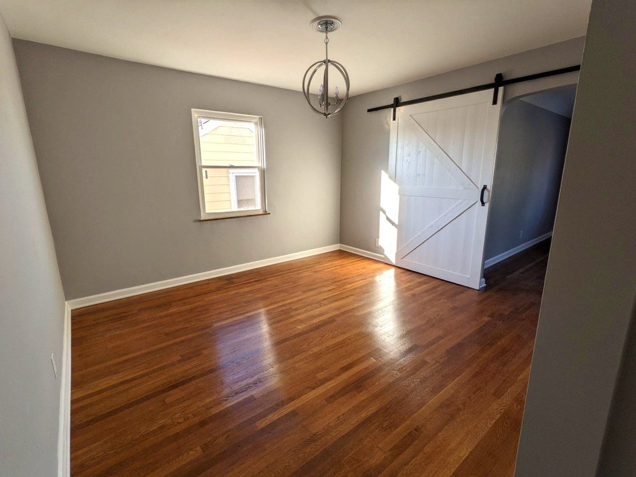 4131 Oakwood Ave #2 - Photo 5 of 19