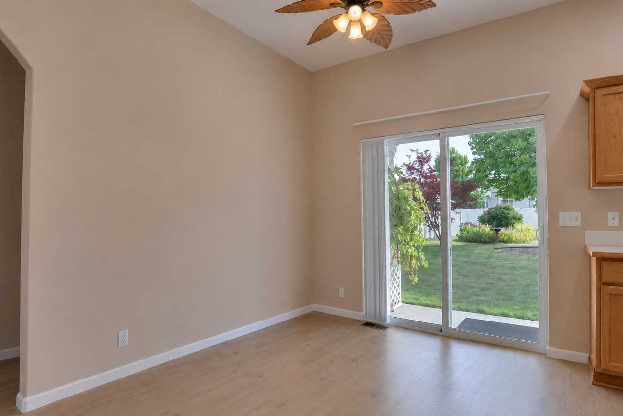 2546 W Timberlake Loop #NA - Photo 7 of 19