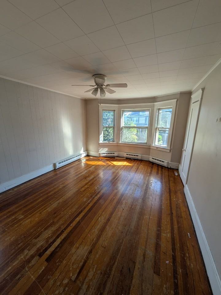 43 Welles St #2 - Photo 6 of 8