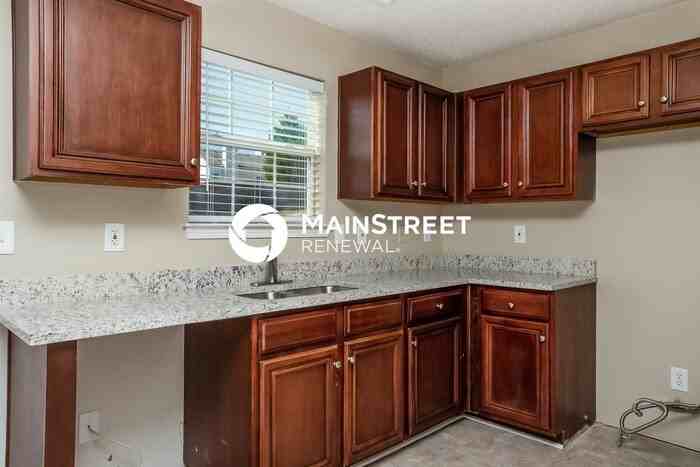 4257 Holliday Rd - Photo 5 of 15