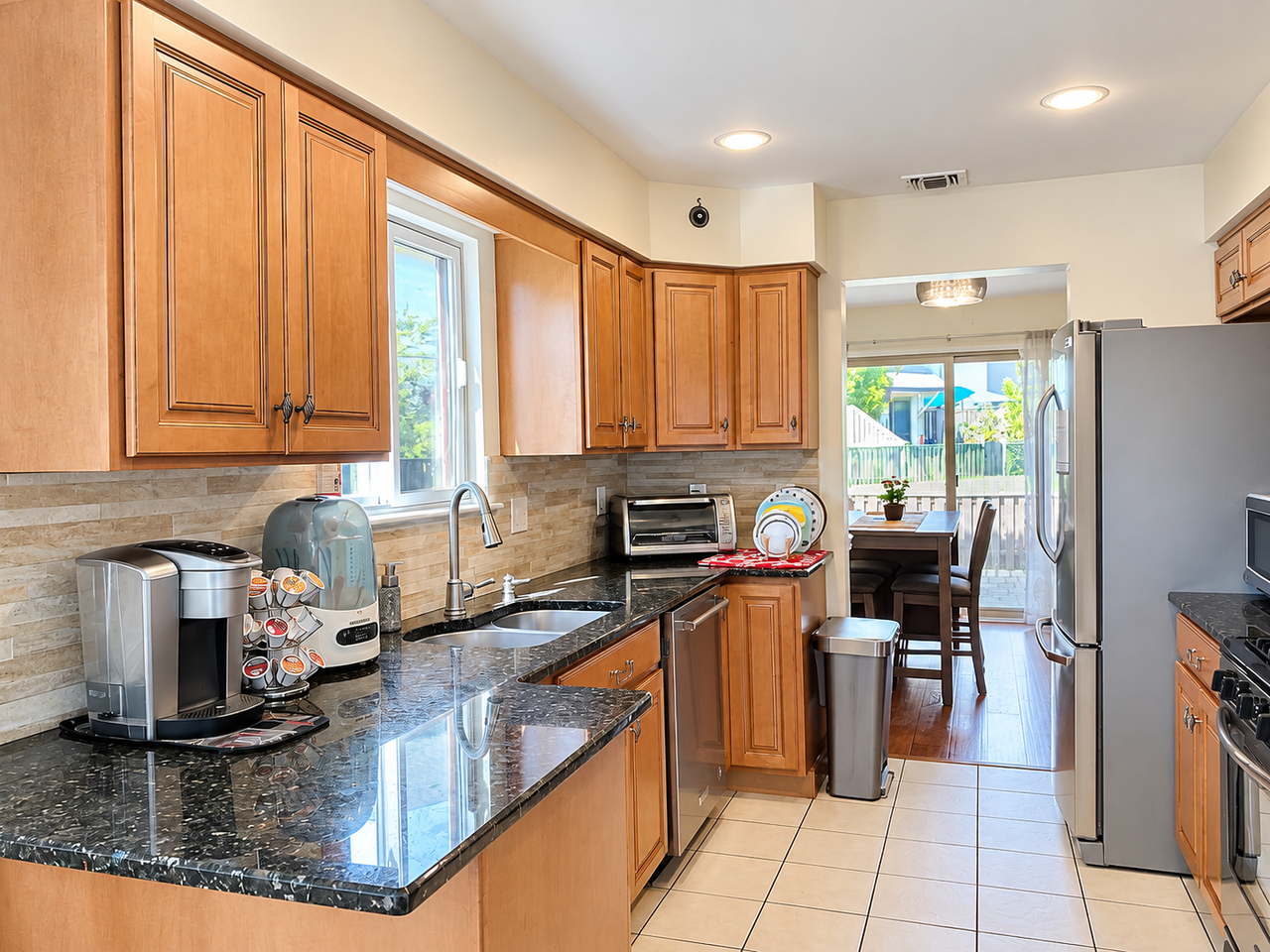 113 Hampshire Dr - Photo 4 of 16