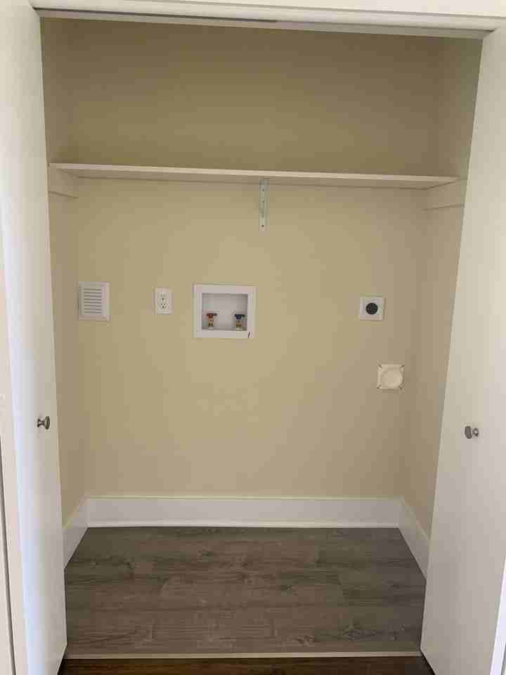 88 Ward St #LEFT - Photo 3 of 8