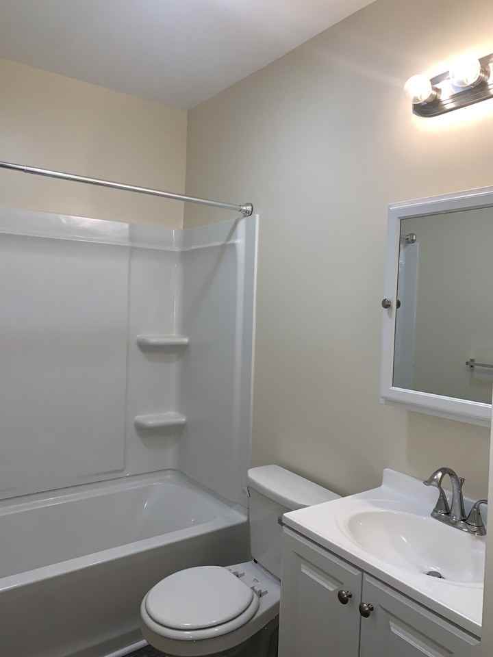 88 Ward St #LEFT - Photo 5 of 8