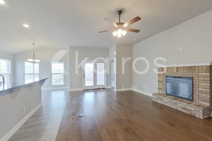 6106 Nw Hancock St - Photo 2 of 25