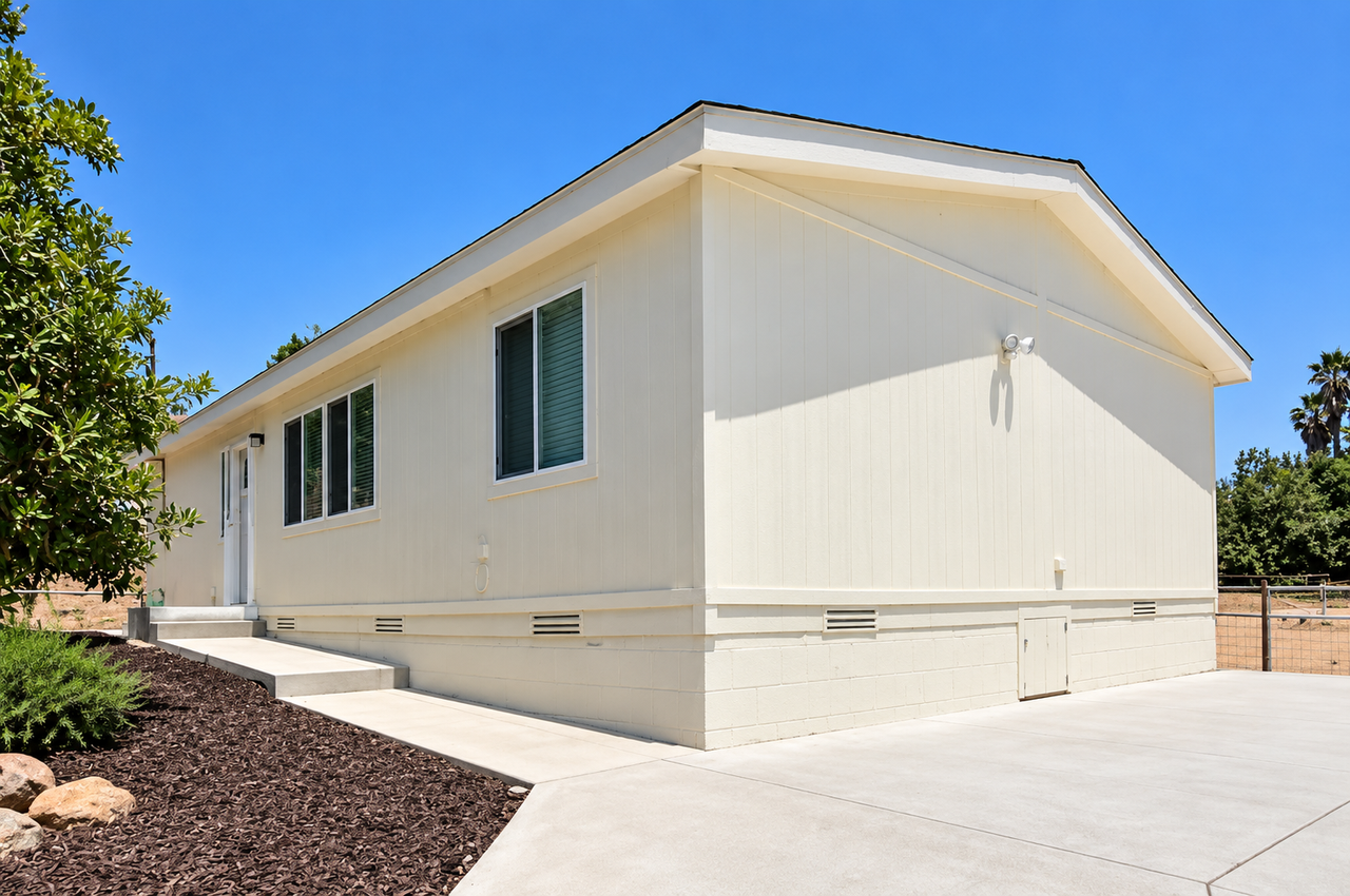 2605 1/2 Kauana Loa Dr #NA - Photo 6 of 11