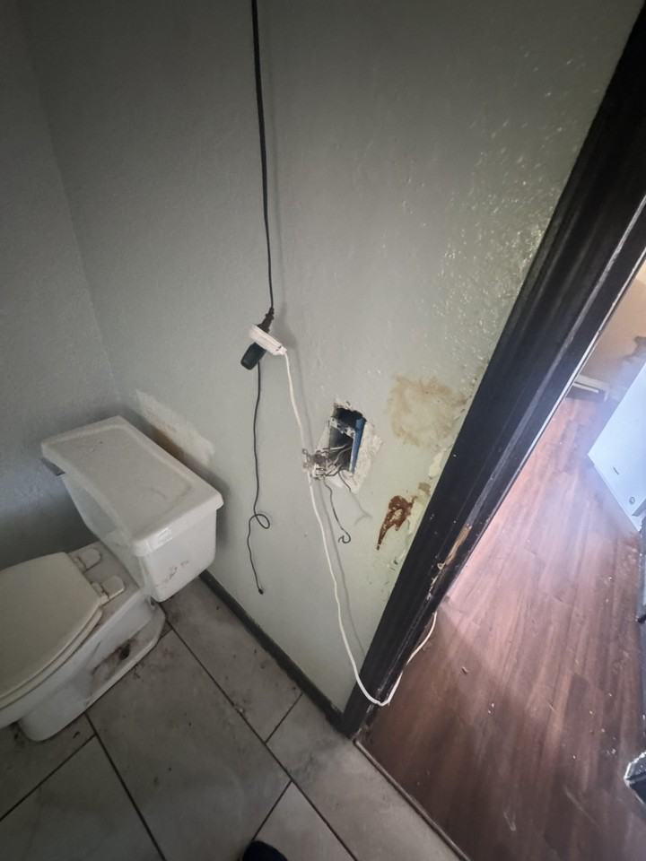 2317 N Fulton Ave #NA - Photo 7 of 36