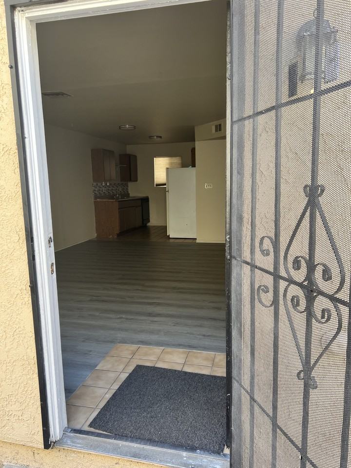 506 Coronado Ave #506 - Photo 2 of 22