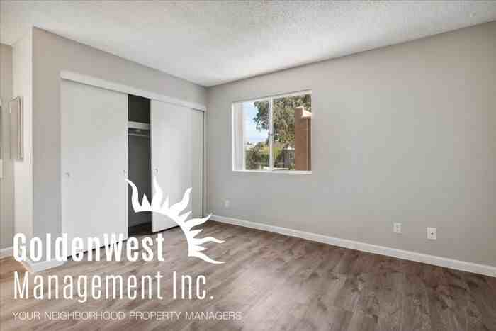 837 E Montecito Ave #163 - Photo 4 of 11