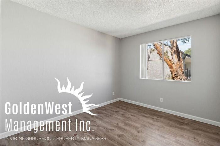 837 E Montecito Ave #163 - Photo 7 of 11
