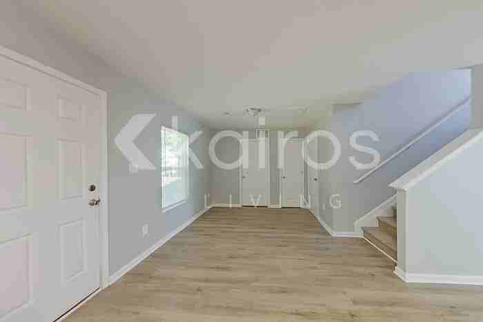 426 Wedgewood Dr - Photo 5 of 28
