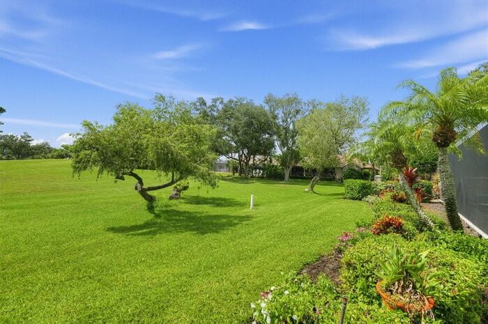 57 Cayman Isles Blvd - Photo 5 of 43